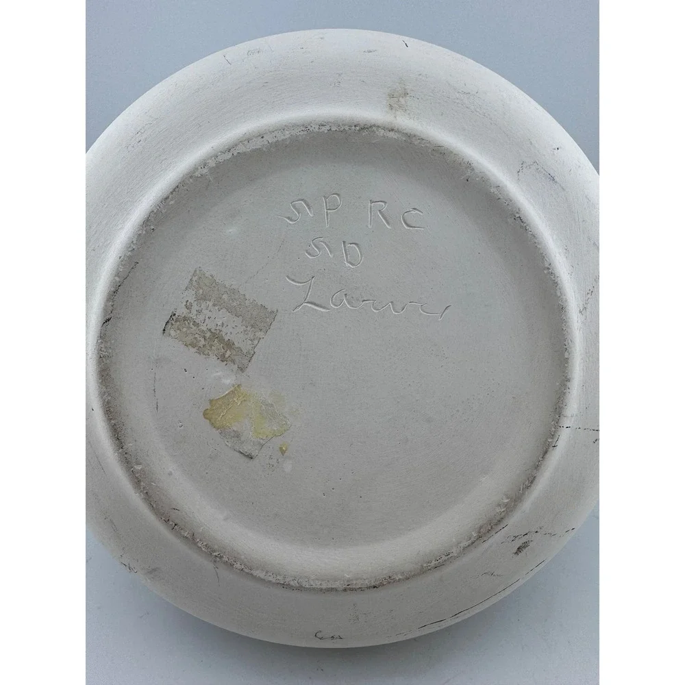 Vintage Sioux Native Art Pottery Vase Geometric Design Signed on Bottom‎
